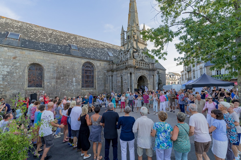 Festnoz et Marche nocturne à Carnac