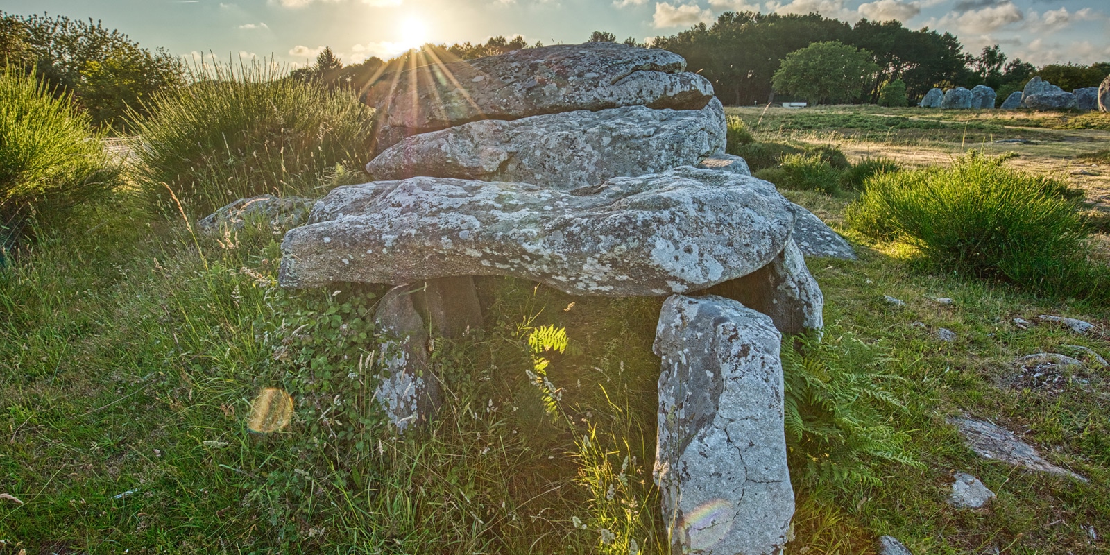 Le dolmen de Kermario à Carnac