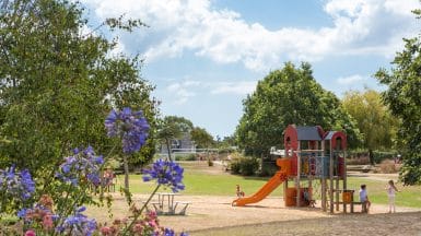 Le parc Césarine, aire de jeux pour enfants à Carnac