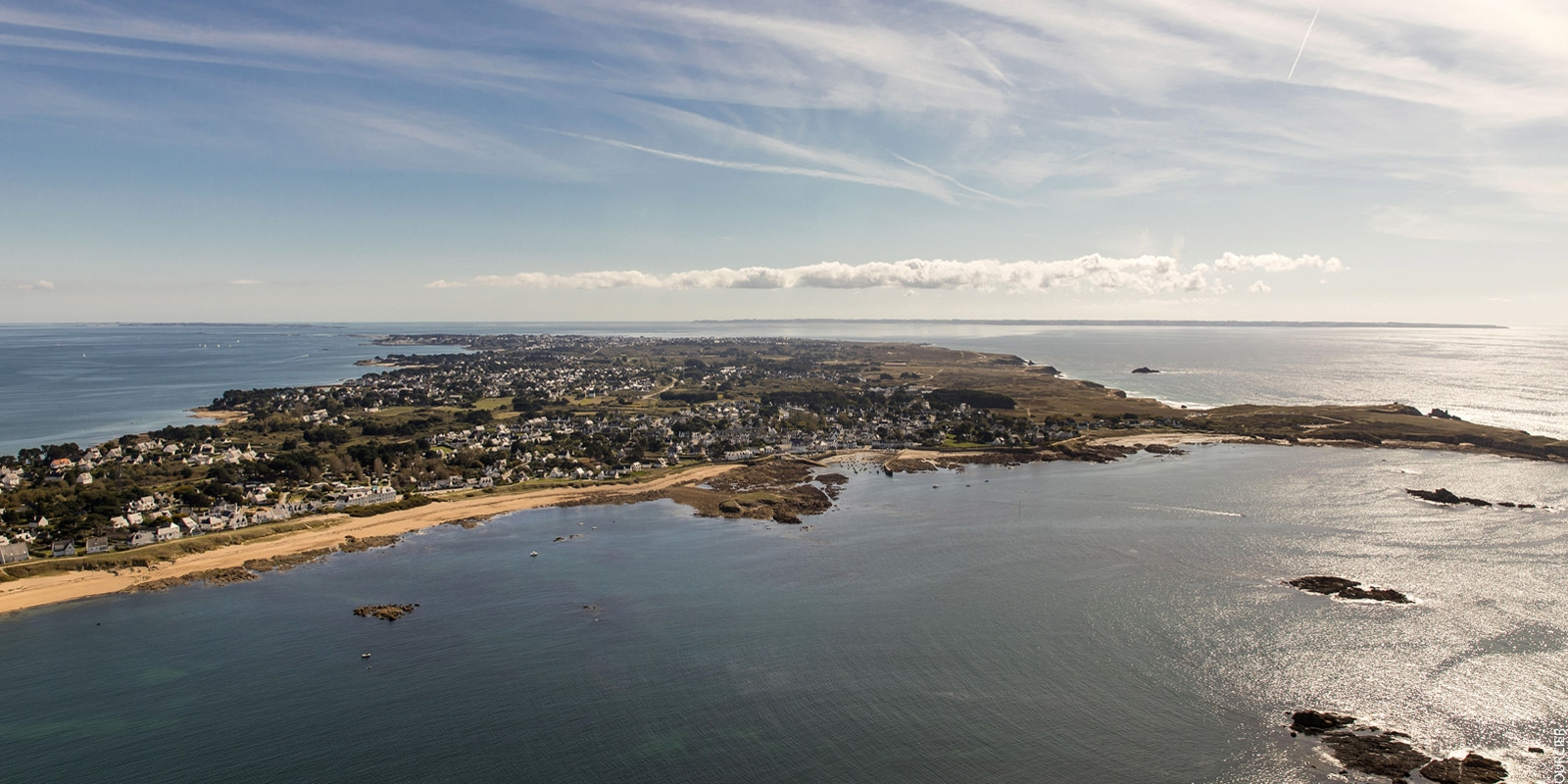 Vue aérienne sur la presqu’île de Quiberon copyright Simon BOURCIER Morbihan Tourisme