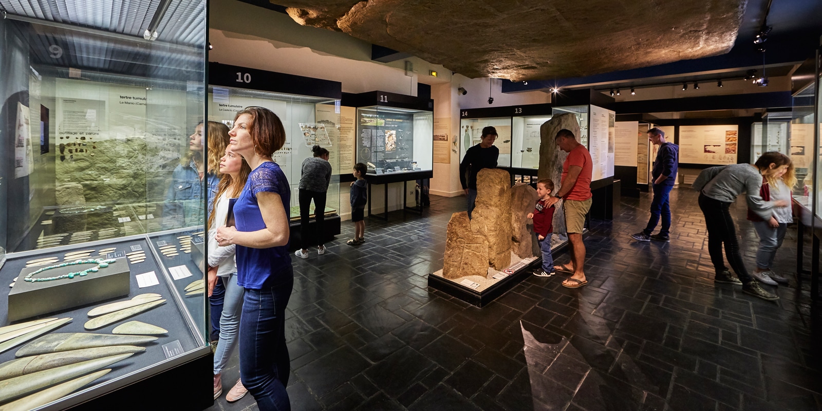 Musée de Préhistoire à Carnac et d'autres sorties culturelles en famille dans le Morbihan ©Laurent RANNOU