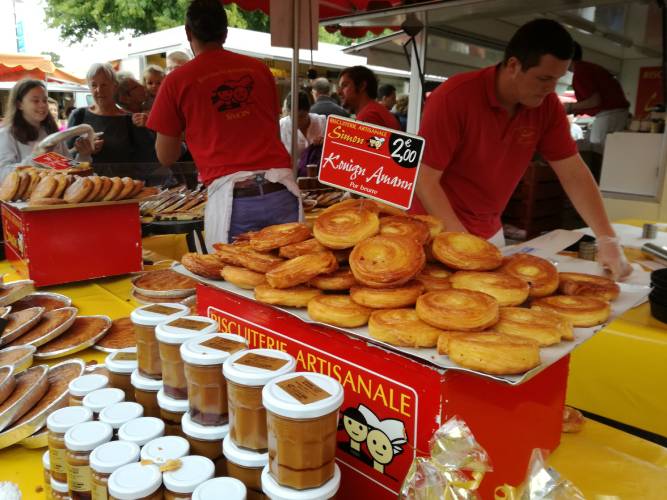 Kouign Amann de la Biscuiterie Simon au marché de Carnac