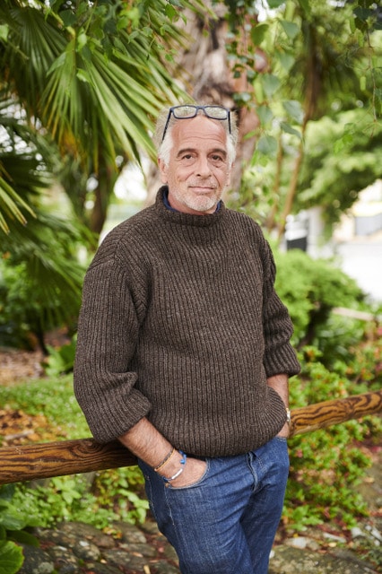 Jean-Marie Quéméner, journaliste grand reporter au salon du livre " Carnac à l'air livre "