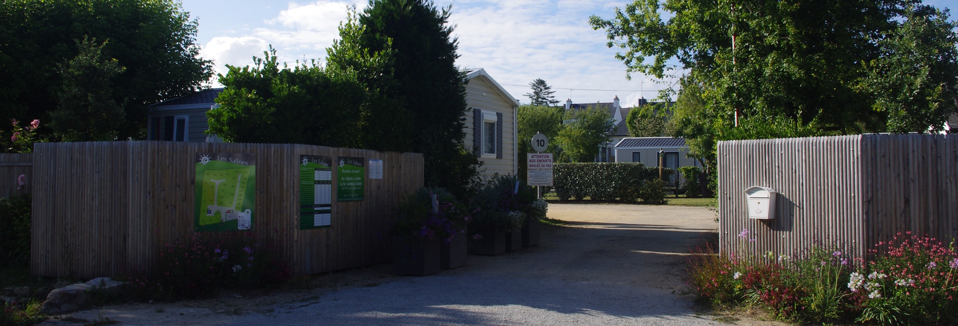 Entrée du camping Les Salines à Carnac